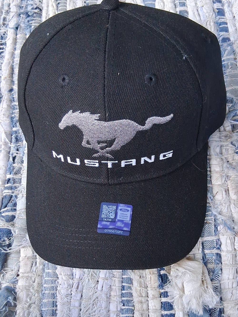 Mustang Cap
